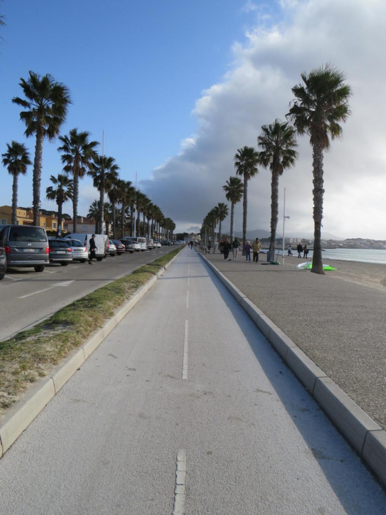 Sanary- La Vie Est Belle- Centre Ville 2 Minutes A Pied- Plage 5 Minutes المظهر الخارجي الصورة